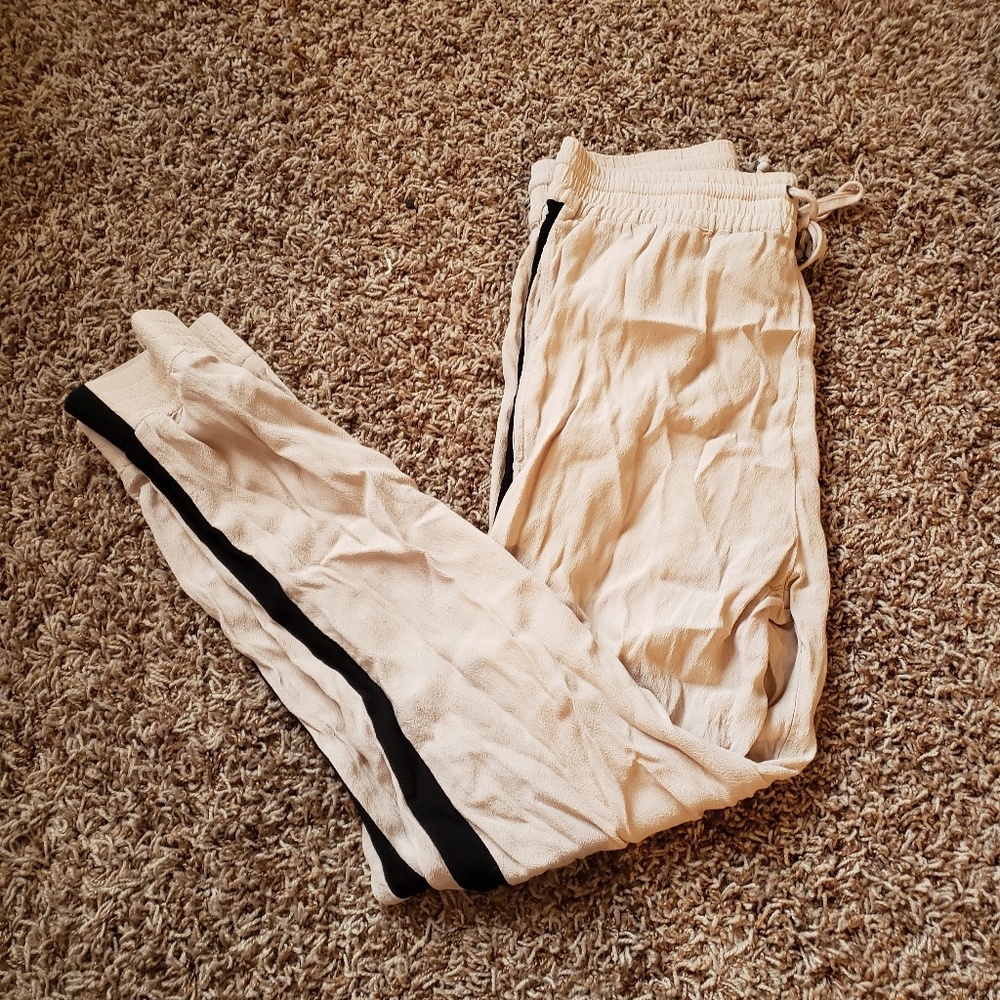 Nude/black joggers